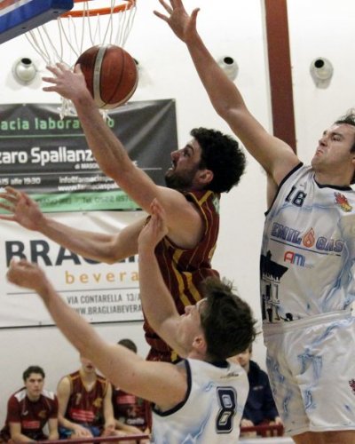 Al Pala Aeffe la 4 Torri Despar  Ferrara  sfida Vignola per l’ottavo posto
