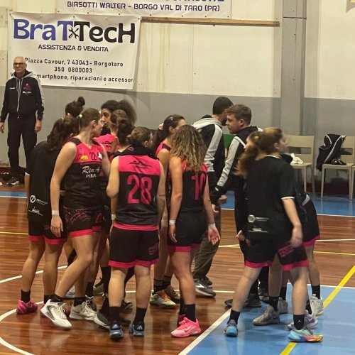 Basket Club Valtarese-Ren Auto Rimini Happy Basket 52-74 (20-19, 39-38, 45-57)