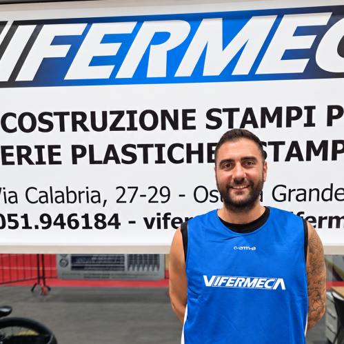 Pietro Aradori si allena con l'Olimpia Castello
