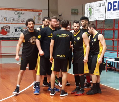 Impresa Intech Basket Giallonero in Promozione