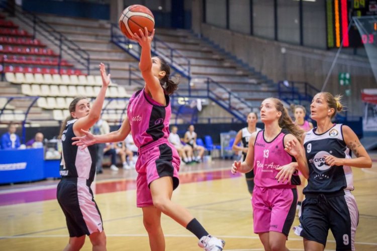 Basket 2000 Senigallia -Happy Basket Rimini 49-55 (14-7; 13-15; 11-15; 11-18)
