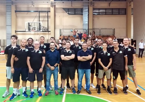 Ottica Amidei -- Basket Castelfranco : Anno nuovo vecchi difetti .