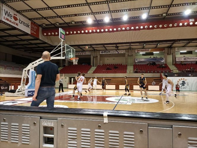 Sutor Basket Montegranaro: Coach Damiano Cagnazzo analizza cos la battuta darresto di Jesi