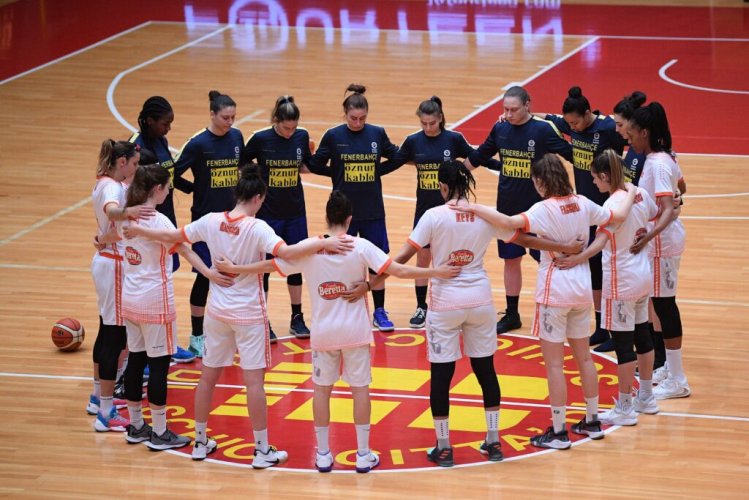 Make-A-Wish: Le campionesse del Basket Italiano scendono in campo per realizzare il desiderio di Martina .