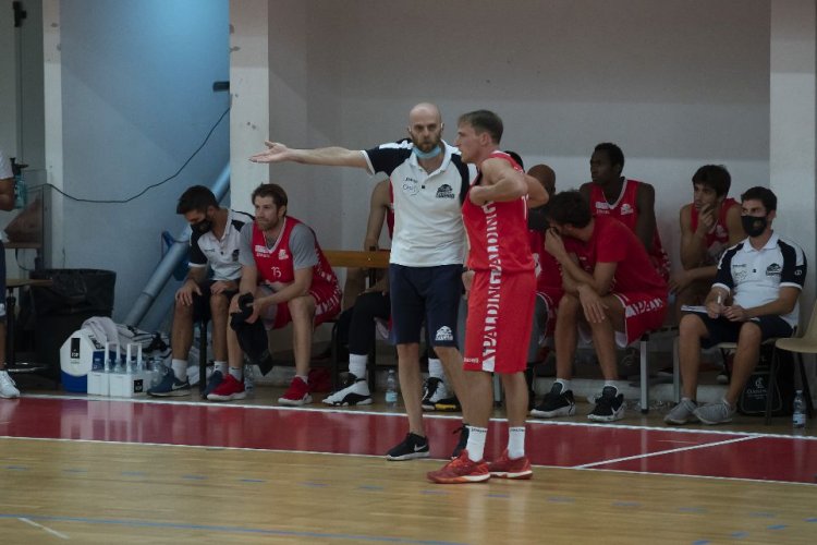 Basket Ravenna - OraSì Ravenna, test di buona intensità con gli Stings Mantova