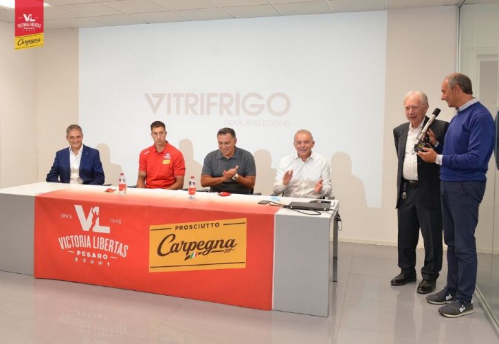 Marko Filipovity: "Sono orgoglioso di giocare per la Carpegna Prosciutto Basket Pesaro e di essere allenato da Coach Repesa"