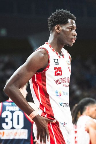 Victoria Libertas Pallacanestro Pesaro  - Rescissione consensuale con Brehima Fainke