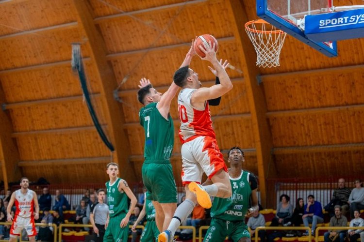 Bask�rs Chemifarma  Forlimpopoli   - Dulca Angels Santarcangelo    79-72