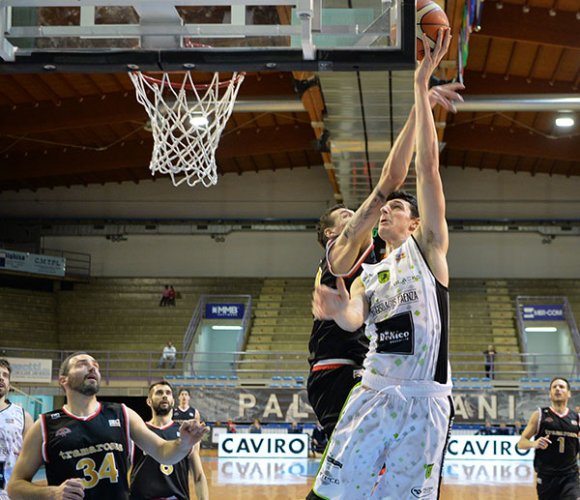 Scuola Basket Ferrara  vs Aviators Basket Lugo 70 &#8211; 68