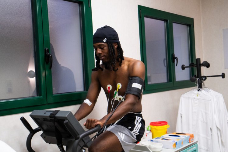 Virtus Pallacanestro Bologna  - Visite mediche per Marcus Carr e Trent Frazier