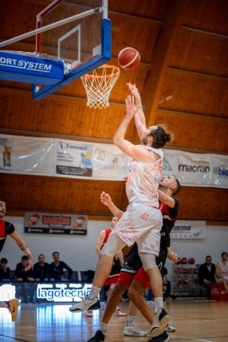 Chemifarma Bask�rs Forlimpopoli-Valdiceppo Basket 87 - 57