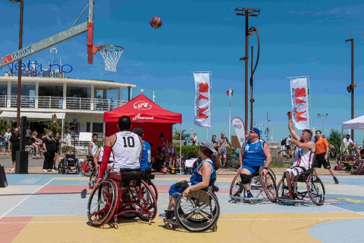 NTS Informatica Basket Rimini si spegne nel terzo quarto della finale e il &#8220;Citt di Rimini 2025&#8221;