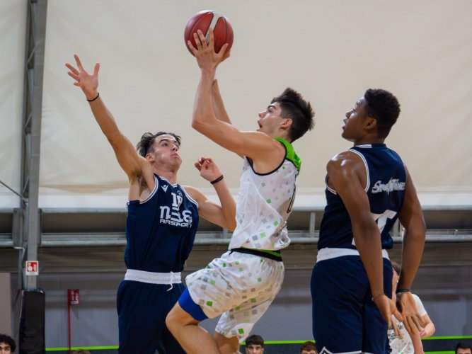 Pallacanestro Budrio 88  Raggisolaris Academy 63