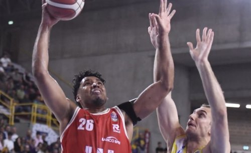 Tezenis Verona  - Pallacanestro Reggiana UnaHotels Reggio Emilia  94-81