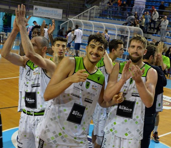 Raggisolaris Rekico Faenza vs Janus Basket Fabriano 61 - 67