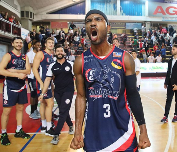Le Naturelle Imola- Assigeco Piacenza 85-87