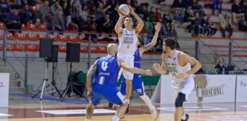 Luciana Mosconi Ancona – Ristopro Fabriano 82-73 (16-21, 21-16, 23-22, 22-14)