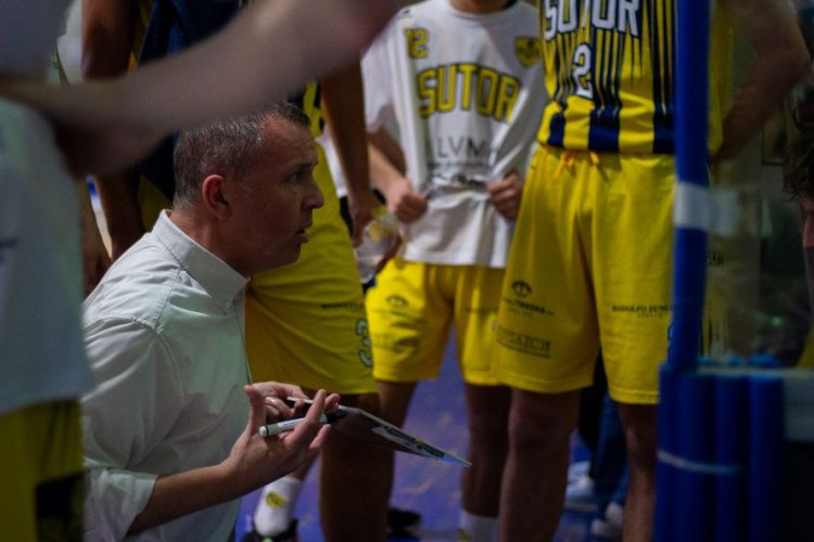 Basket Santarcangelo Angels - Sutor Montegranaro 79-70