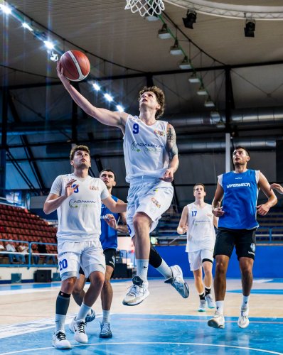 Ferrara Basket 2018  - Olimpia Castello  76-69