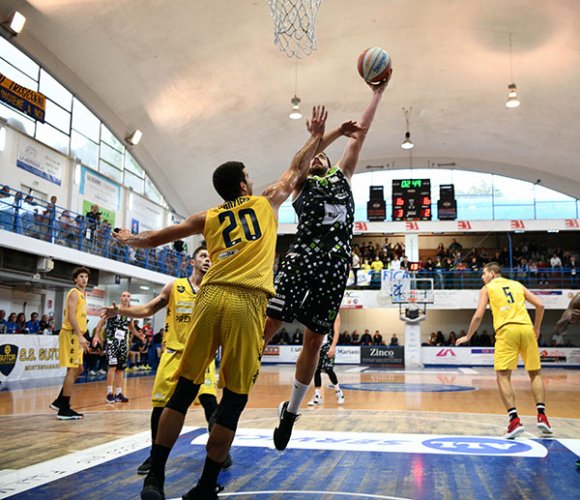 Sutor Montegranaro vs Rekico Faenza 98-96 d1ts