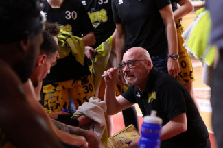 Neupharma Virtus Imola -  LuxArm Lumezzane  67 - 61