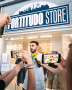 Pallacanestro Fortitudo Bologna  - Folla di tifosi  biancobl�  allo Store con Paulius Sorokas