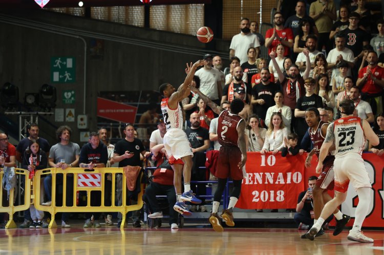 Rivierabanca Rimini &#8211; Hdl Nard 84-86