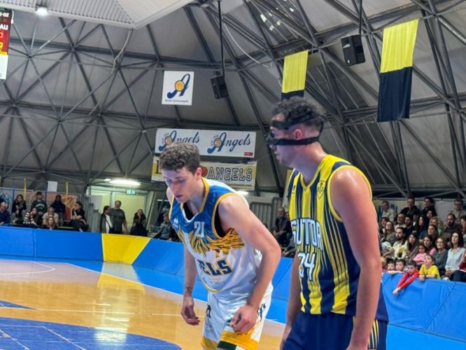 Dulca Angels  Santarcangelo &#8211; Sutor Basket Montegranaro 79-70 (21-19, 48-40, 68-56)