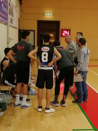 Peperoncino Libertas Basket  vs Pizzoli Veni Basket   58 - 56