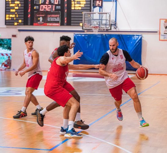 Memorial Vianello: l’OraS� Ravenna  si impone su Andrea Costa Imola 76-73 nel terzo test pre-season