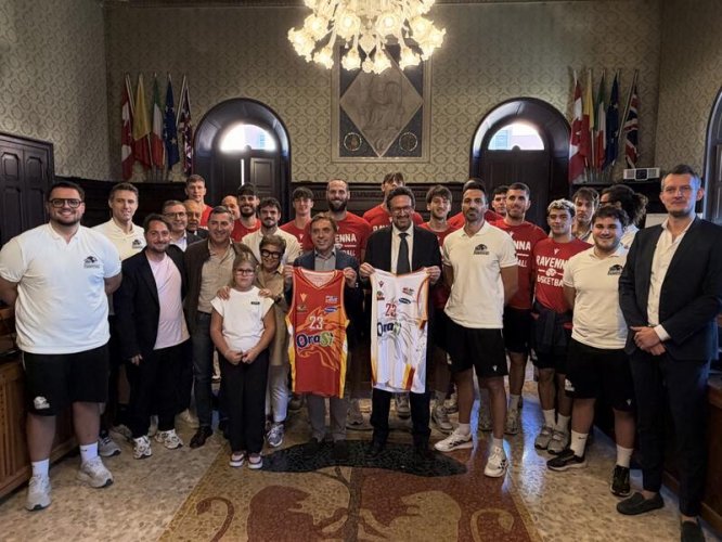 L'OraS� Basket Ravenna protagonista in Comune alla vigilia dell'avvio della stagione 2026/2027