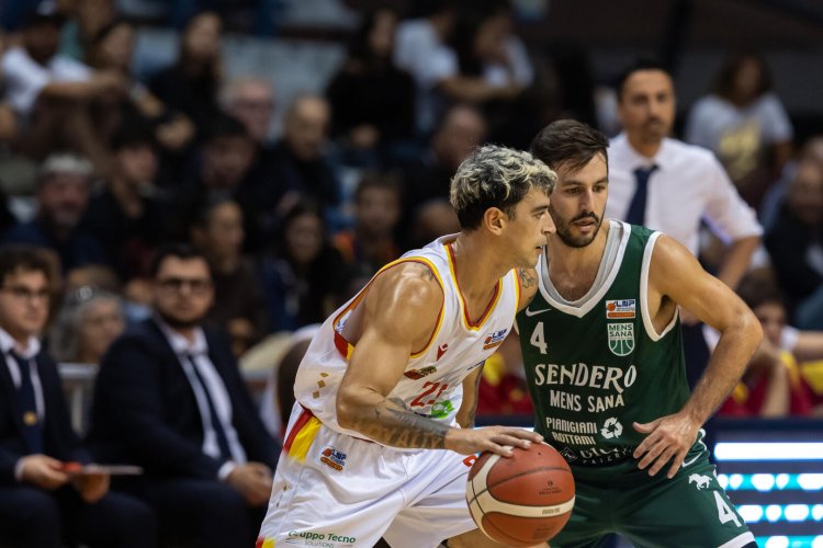OraS� Basket Ravenna   vs Sendero Mens Sana Siena  76 - 72