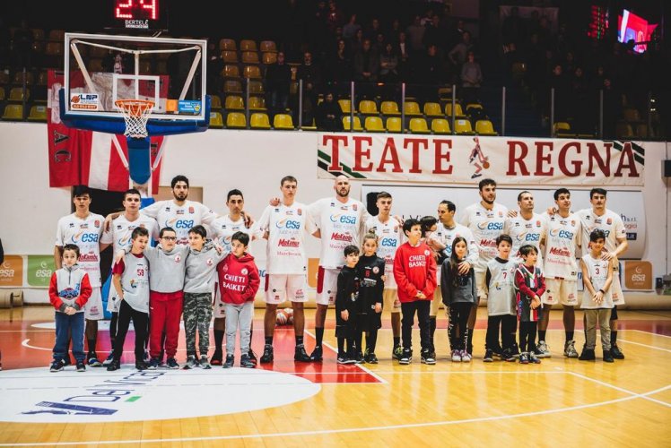 Janus Basket Fabriano - Torniamo a casa : arriva Chieti al PalaGuerrieri .