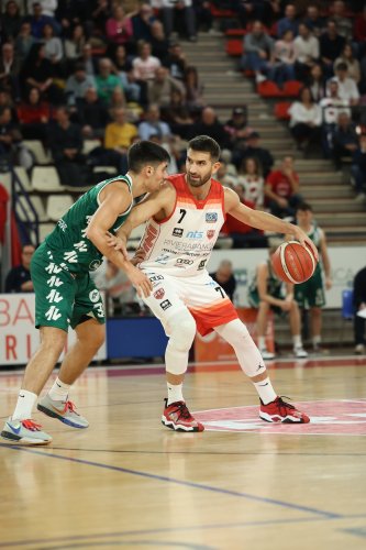 Rivierabanca Basket Rimini - Avellino Basket 80-78 (25-21, 42-40, 58-59).