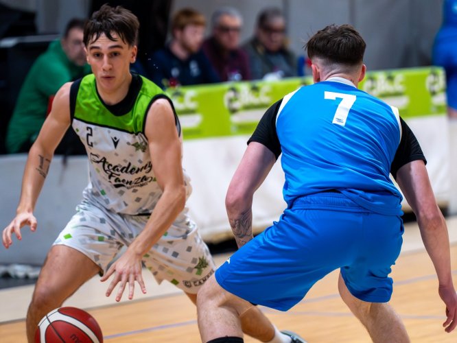 Raggisolaris Academy Faenza  110   Basket Riccione 65   (33-17; 59-41; 85-52)