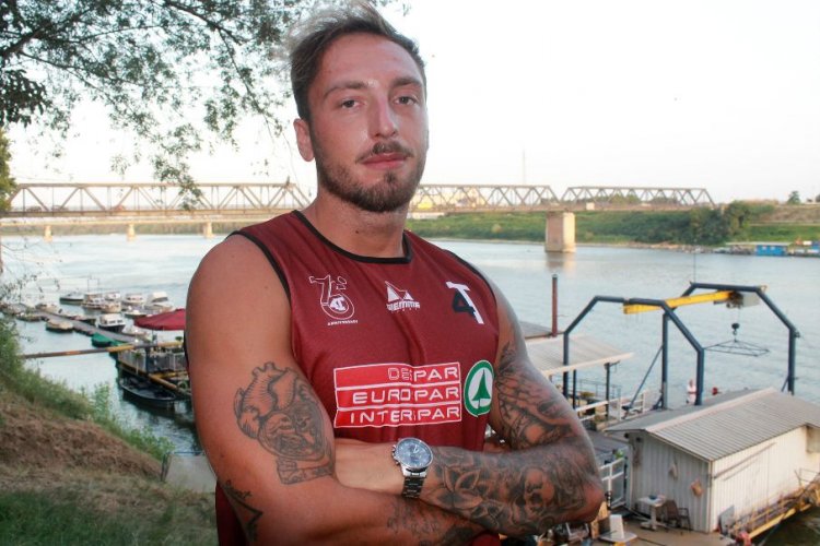 Un&#8217;altra conferma per la 4 Torri Despar Ferrara : sotto al ferro c&#8217; Marchetti