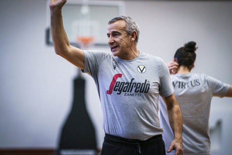 Virtus Segafredo Bologna - LBF, 15^ giornata | Il pre partita di coach Lino  Lardo