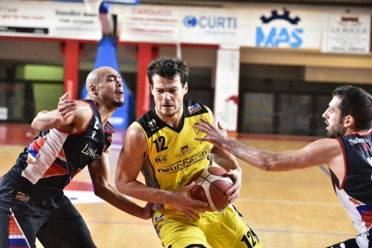 Virtus Neupharma Imola-LuxArm Lumezzane 83-55 (14-13; 33-25; 58-36)