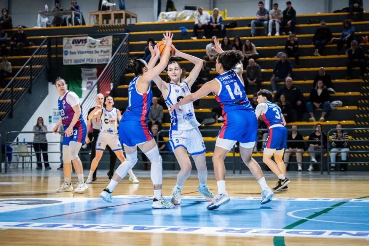 Halley Thunder Matelica - Solmec Rovigo = 70-72