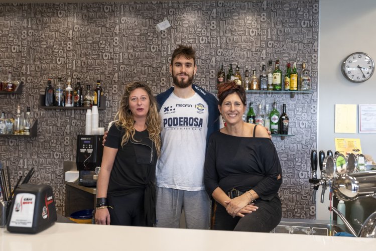 Martino Mastellari al Poderosa Caff�.