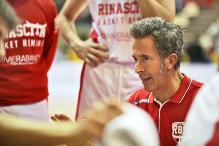 Raggisolaris Faenza-RivieraBanca Basket Rimini, prepartita con Coach Massimo Bernardi
