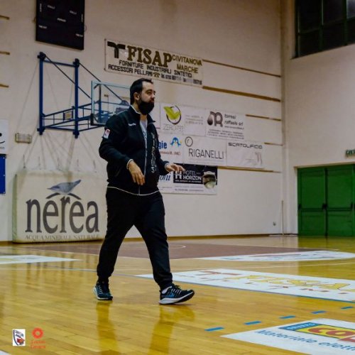 Virtus Basket Civitanova Marche : intervista a coach Emanuele Mazzalupi