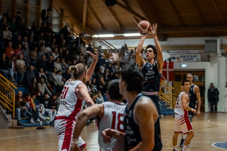 Vigor Matelica - Bramante Pesaro 89-57