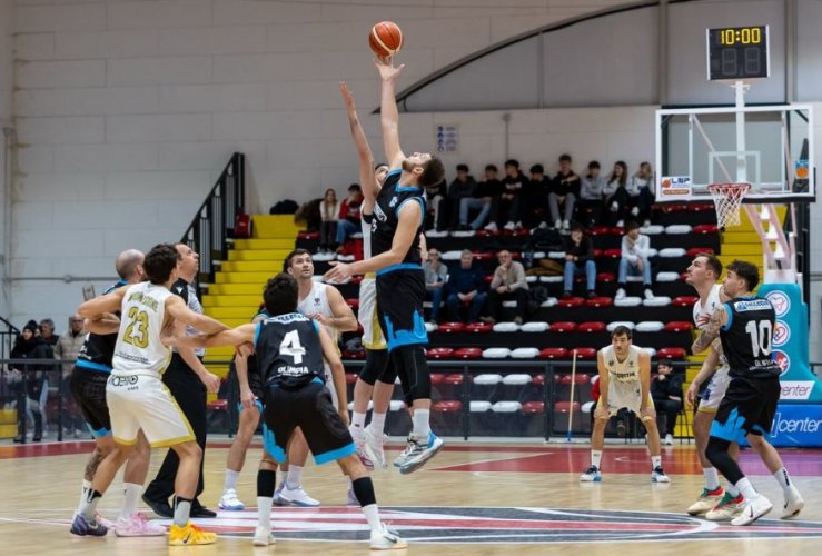 Monfalcone - Olimpia Castello  102-67