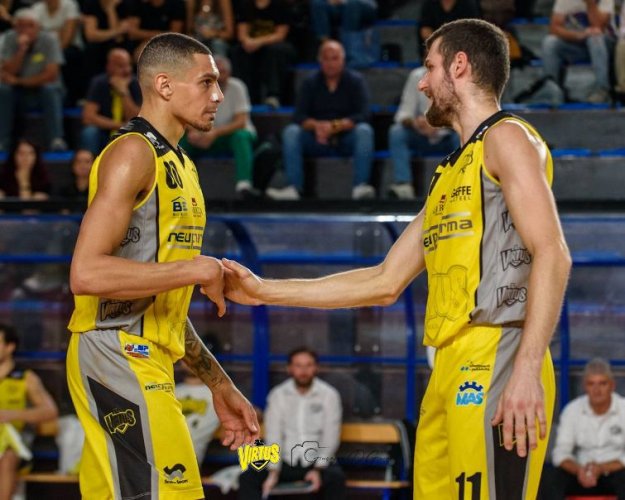 Neupharma Imola all’esame Liofilchem in uno dei palazzetti pi� caldi della Serie B Old Wild West