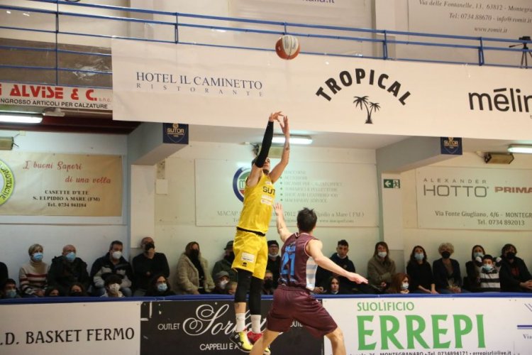 Sutor Basket Montegranaro  Real Sebastiani Rieti 62-63