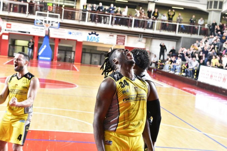 Cus Jonica Taranto vs Virtus Neupharma Imola 82–83 (22-33; 14-15; 16-15; 20-9; 10-11) O.T.