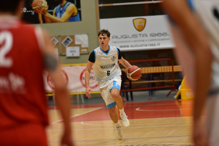 Iseo Basket - Olimpia Castello il pre - partita