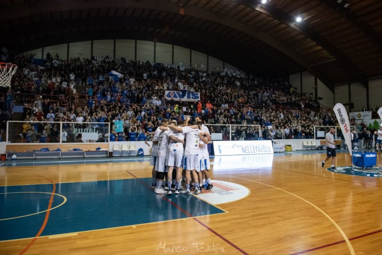 Janus Basket Fabriano : Ehi Biancoblu... domani si ricomincia