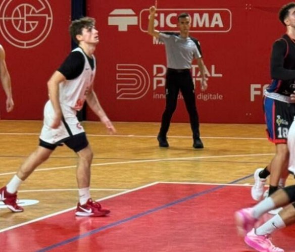 Svila Sicoma Perugia e ReBasket 2000 Reggio Emilia 87 - 69